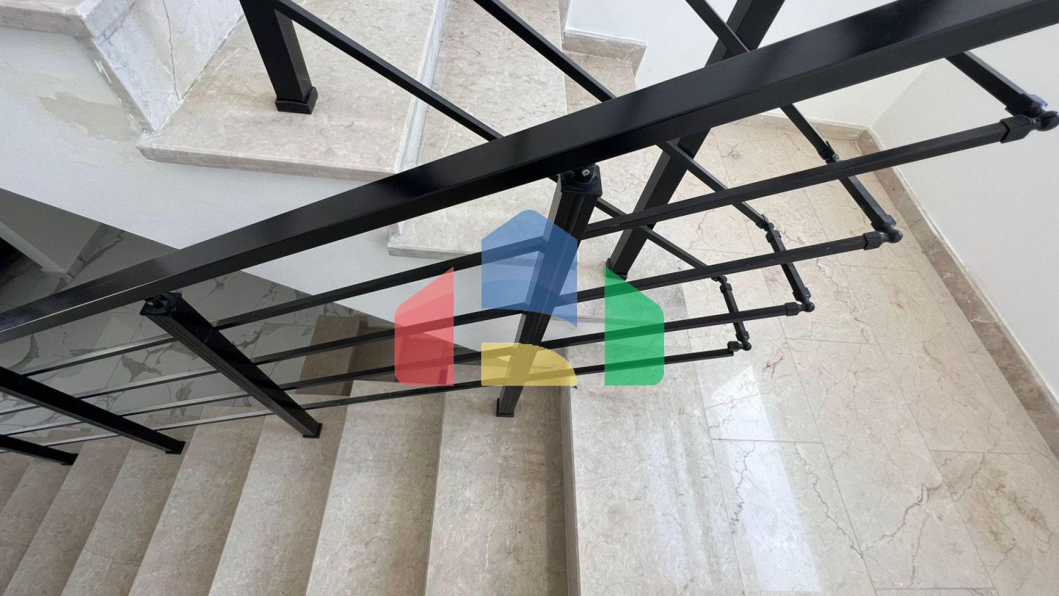 4-комнатная вилла 140 м2 с мебелью и техникой в Лапте