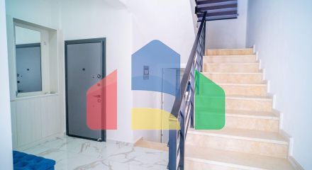 4-комнатная вилла 140 м2 с мебелью и техникой в Лапте