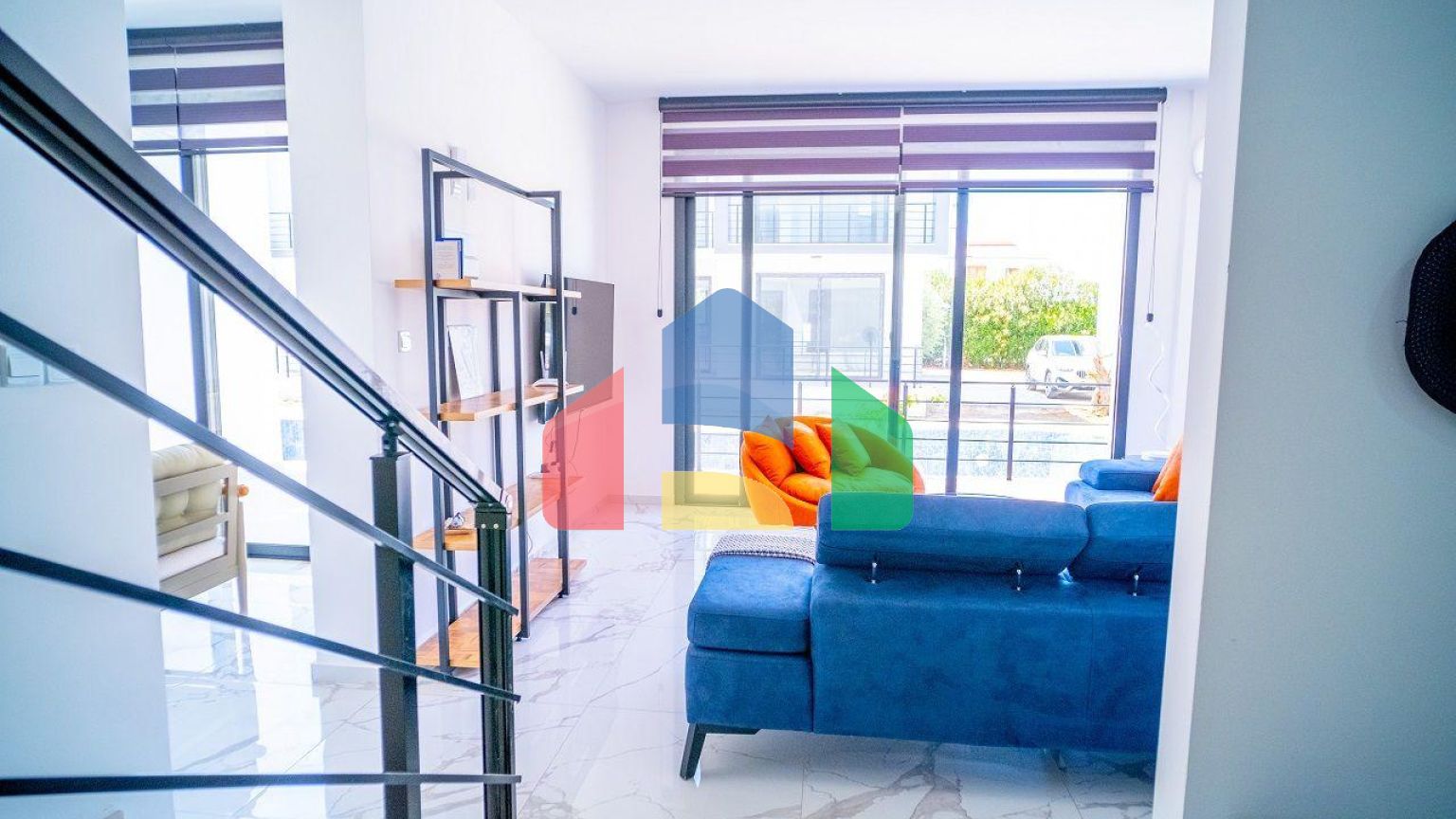 4-комнатная вилла 140 м2 с мебелью и техникой в Лапте