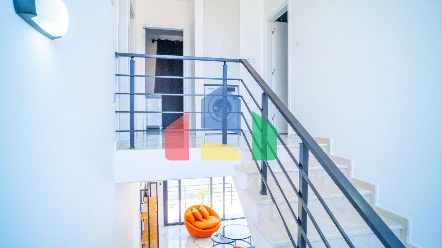 4-комнатная вилла 140 м2 с мебелью и техникой в Лапте