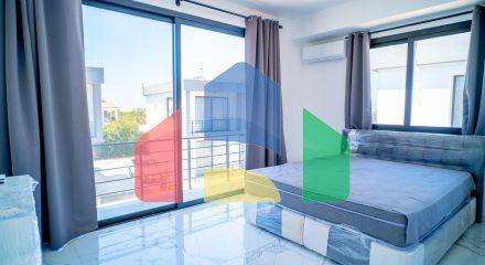 4-комнатная вилла 140 м2 с мебелью и техникой в Лапте