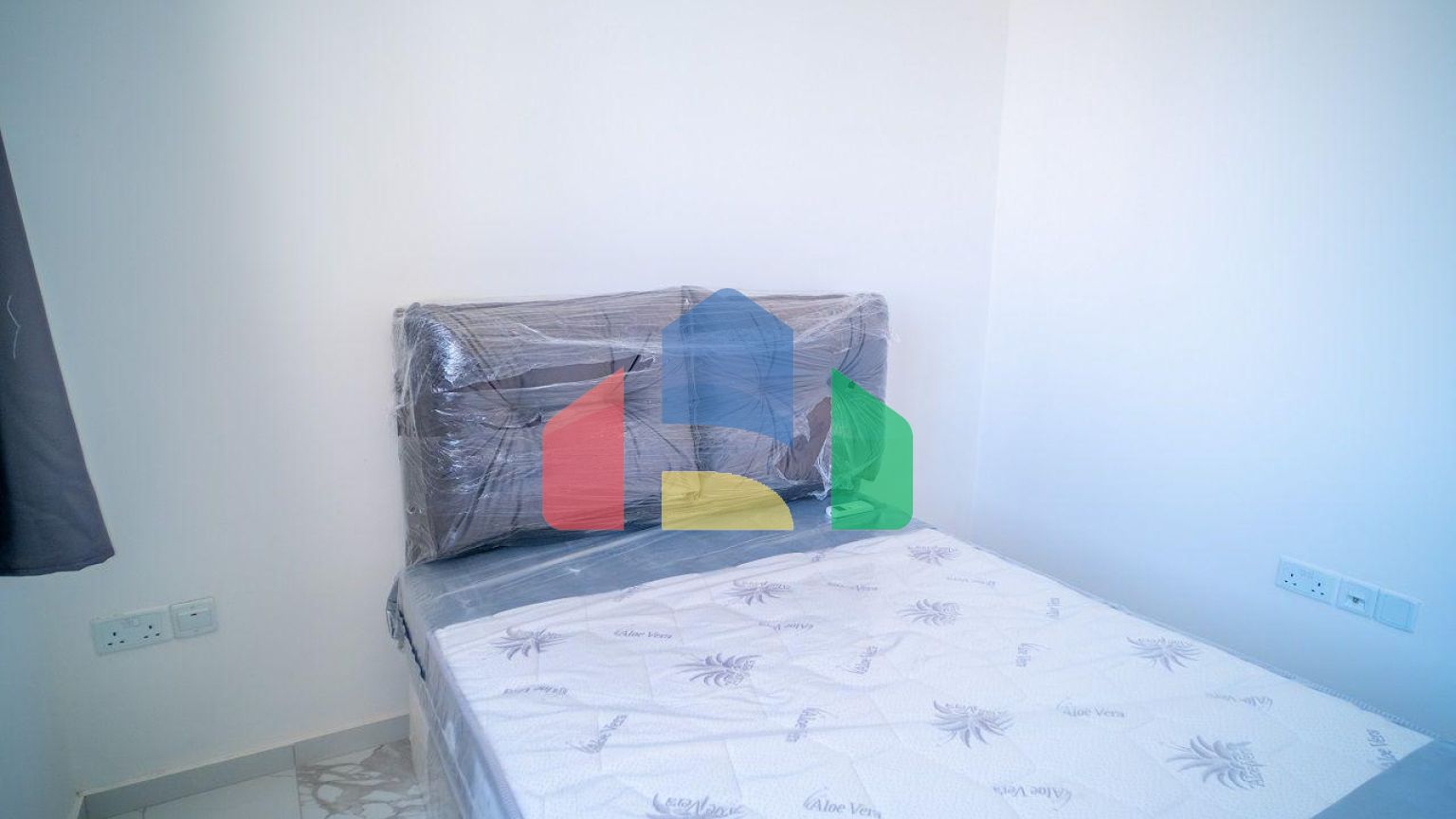 4-комнатная вилла 140 м2 с мебелью и техникой в Лапте