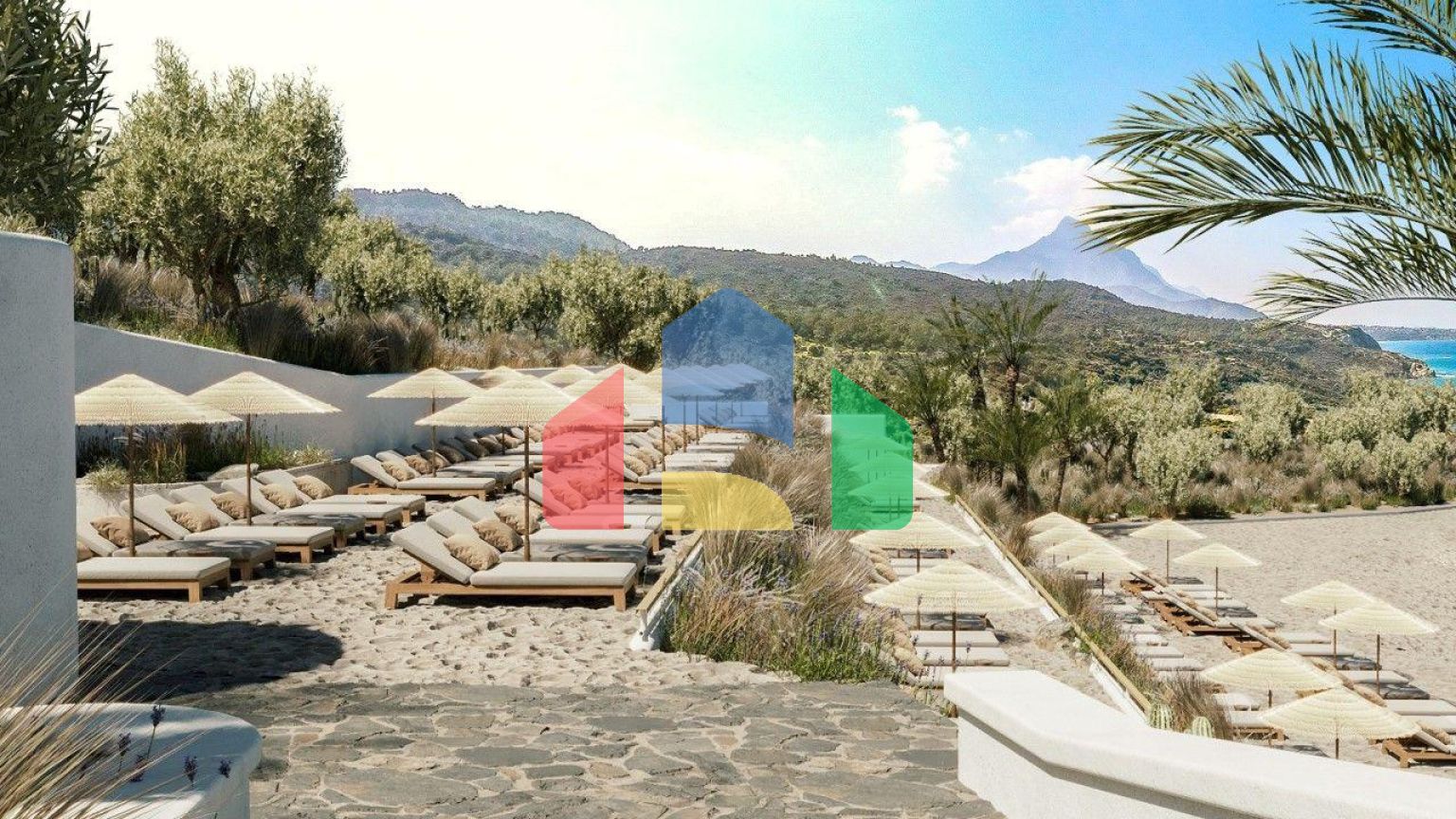 Студия 39 м2 с частным бассейном в 700 метрах от моря