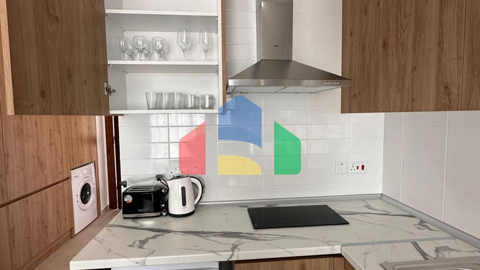 Студия 35 м2 с приватной террасой на крыше 35 м2 и балкон 8,5 м2 в уютном комплексе в Эсентепе