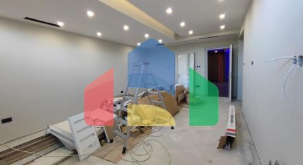 Роскошная вилла 4+1 (440 м2) с большим бассейном в живописном районе Кирении