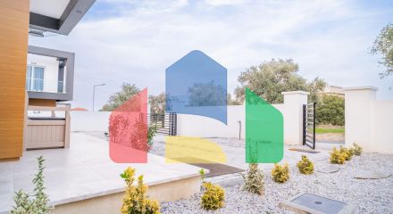 Новая комфортная вилла 4+1 (200 м2) с частным бассейном