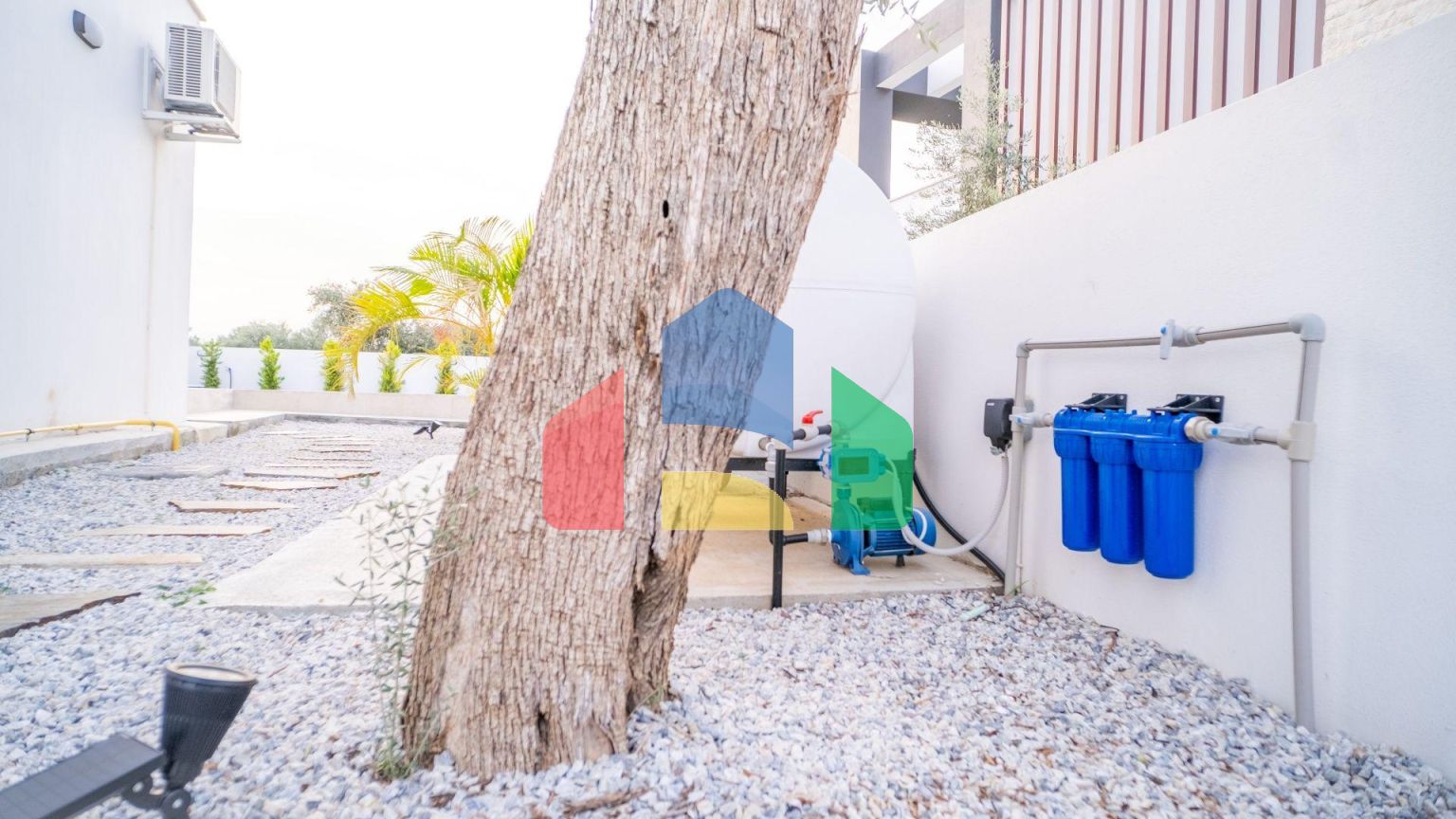 Новая комфортная вилла 4+1 (200 м2) с частным бассейном