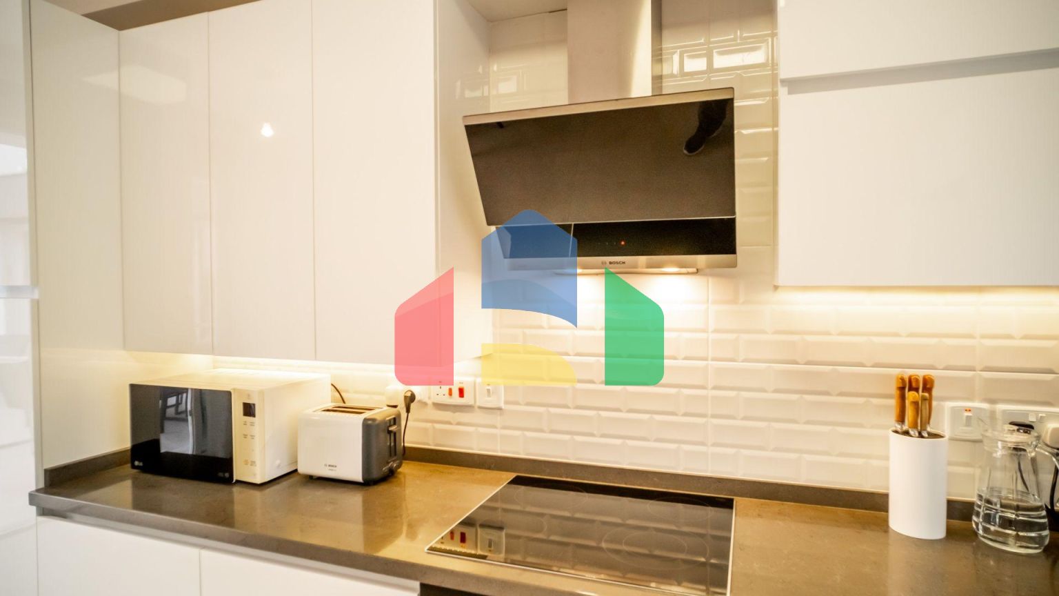 Новая комфортная вилла 4+1 (200 м2) с частным бассейном