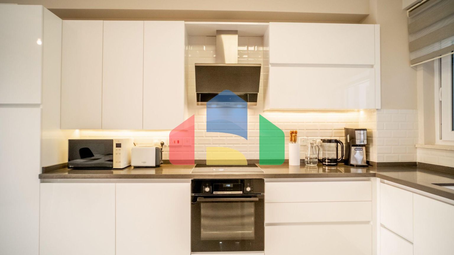 Новая комфортная вилла 4+1 (200 м2) с частным бассейном