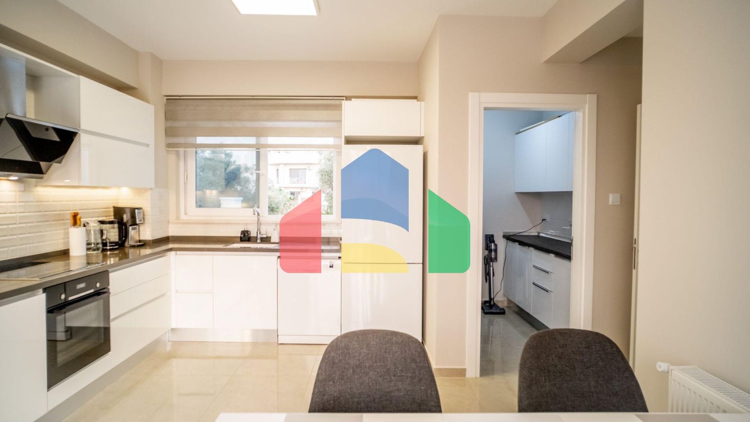 Новая комфортная вилла 4+1 (200 м2) с частным бассейном