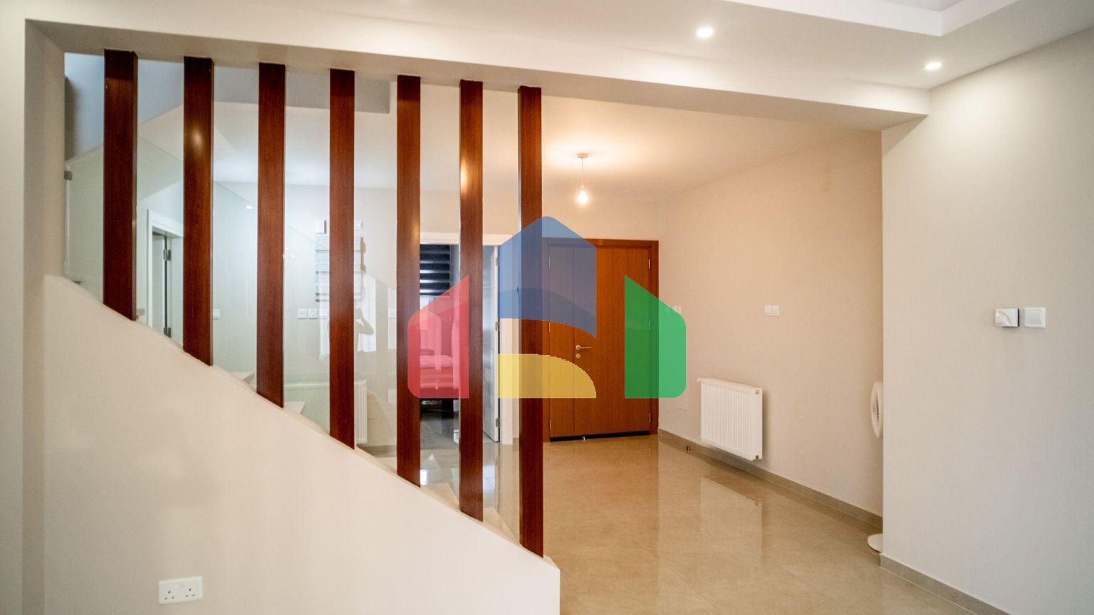 Новая комфортная вилла 4+1 (200 м2) с частным бассейном