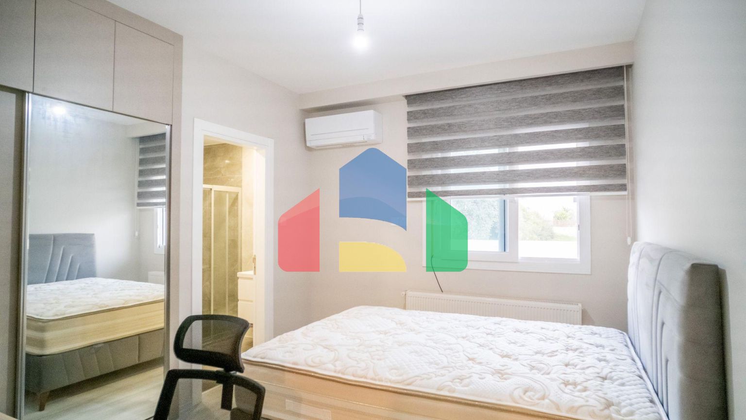 Новая комфортная вилла 4+1 (200 м2) с частным бассейном