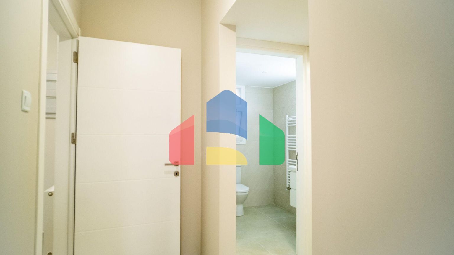 Новая комфортная вилла 4+1 (200 м2) с частным бассейном