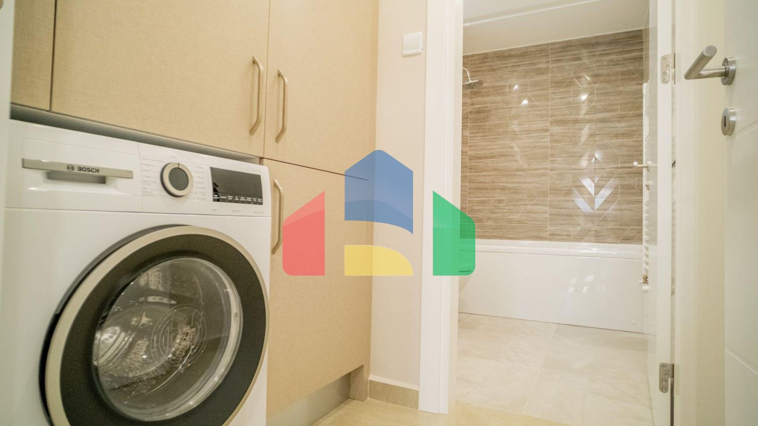 Новая комфортная вилла 4+1 (200 м2) с частным бассейном