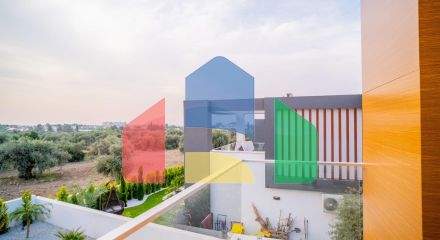 Новая комфортная вилла 4+1 (200 м2) с частным бассейном