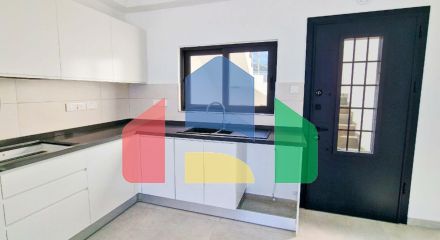 3-комнатные апартаменты 88 м2 с террасой на крыше 87 м2 и видом на море 3-комнатные апартаменты 88 м2 с террасой на крыше 87 м2 и видом на море