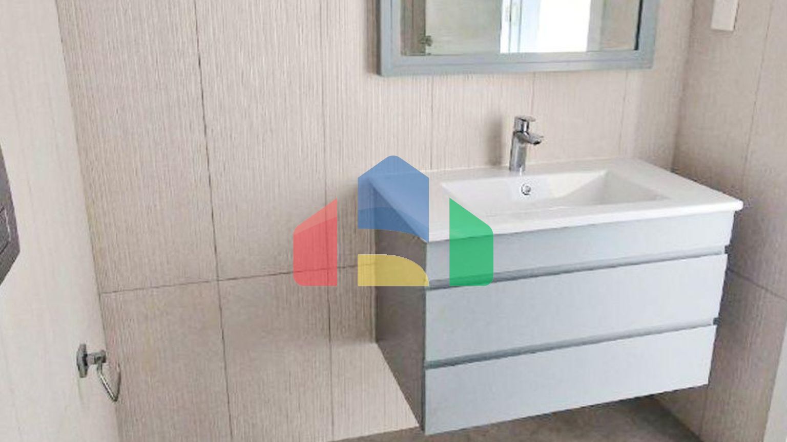 3-комнатные апартаменты 88 м2 с террасой на крыше 87 м2 и видом на море