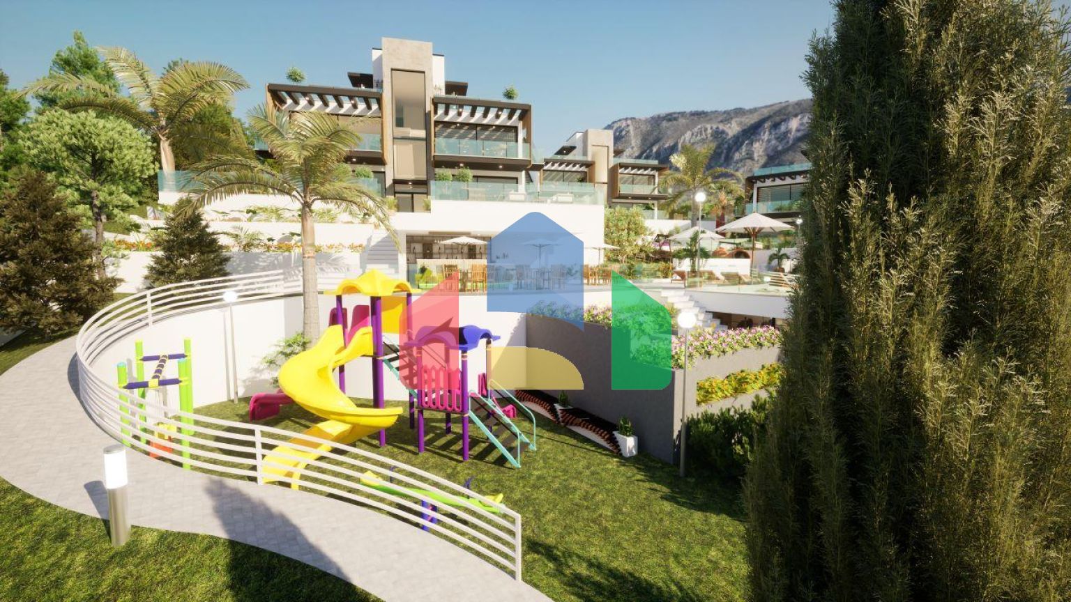 Трехкомнатная квартира 135 м2 с большим садом в уютном комплексе в Доанкое