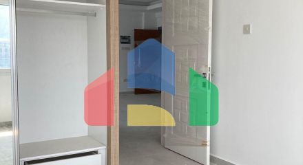 Трехкомнатная квартира 80 м2 в Кирении Трехкомнатная квартира 80 м2 в Кирении