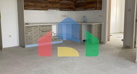 Трехкомнатная квартира 80 м2 в Кирении