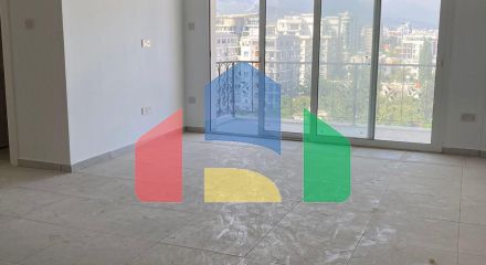 Трехкомнатная квартира 80 м2 в Кирении