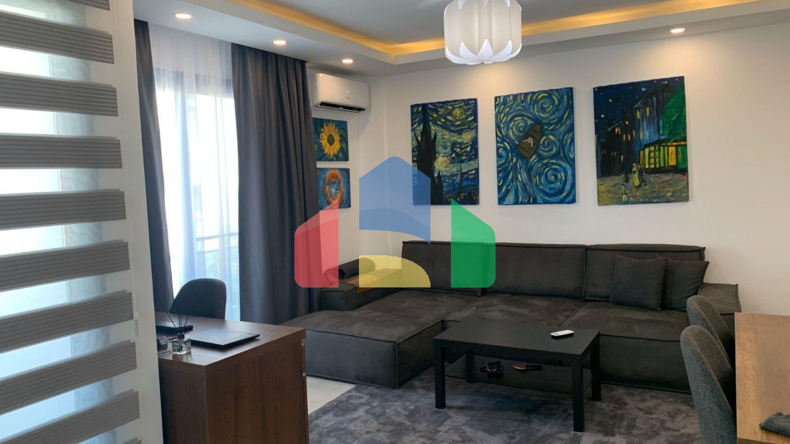 Трехкомнатная квартира 81 м2 в уютном комплексе с бассейном в Алсанджаке