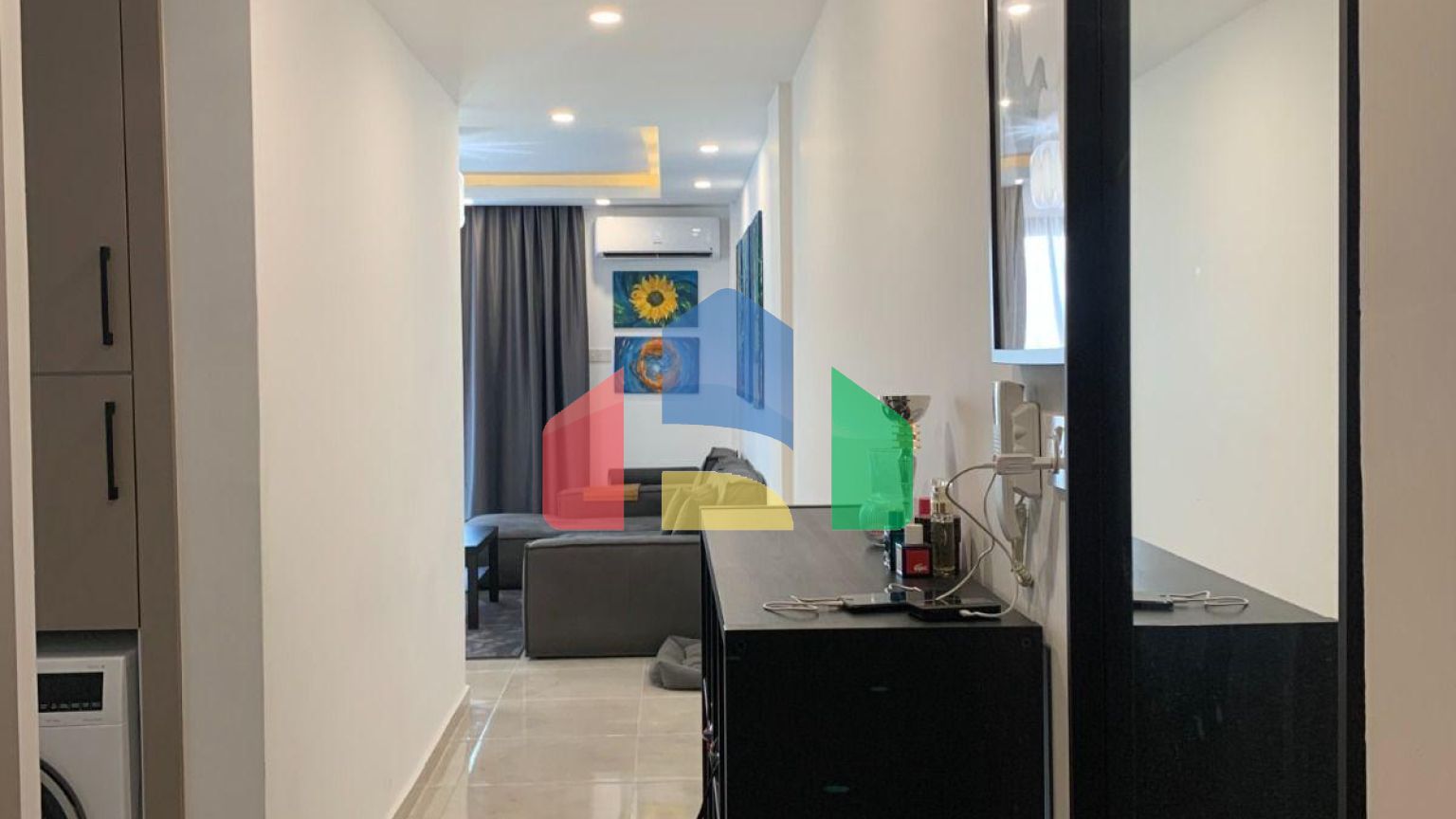 Трехкомнатная квартира 81 м2 в уютном комплексе с бассейном в Алсанджаке