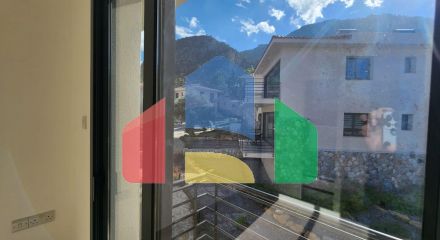 Трехкомнатная квартира 80 м2 с балконом в районе Илгаз Трехкомнатная квартира 80 м2 с балконом в районе Илгаз