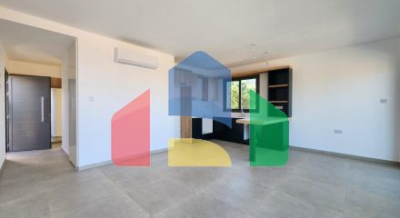 Трехкомнатная квартира 80 м2 с балконом в районе Илгаз Трехкомнатная квартира 80 м2 с балконом в районе Илгаз