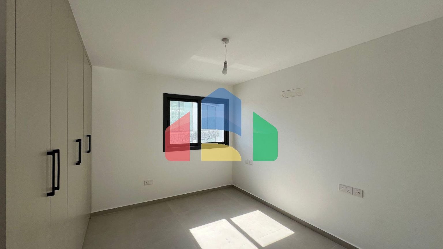 3-комнатный пентхаус loft 74 м2 с террасой на крыше 31 м2 в уютном комплексе в Эсентепе