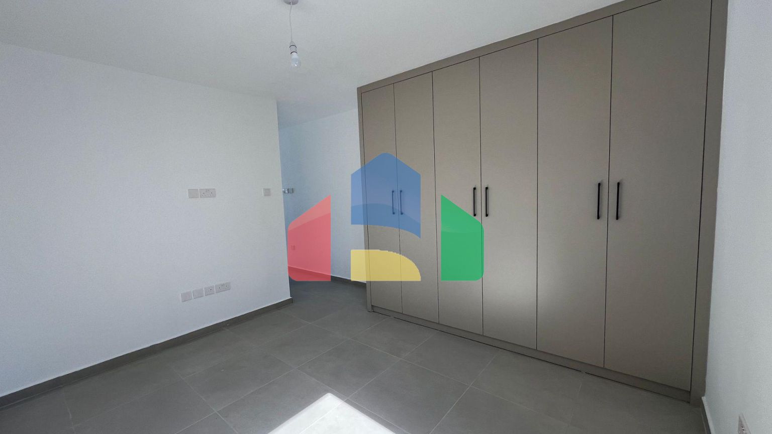 3-комнатный пентхаус loft 74 м2 с террасой на крыше 31 м2 в уютном комплексе в Эсентепе