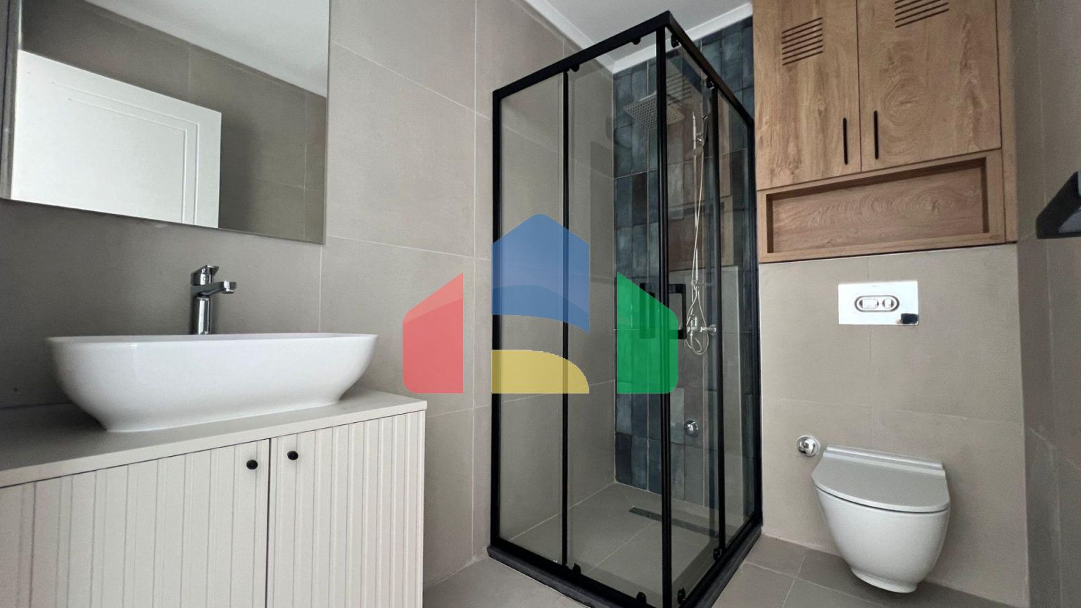 3-комнатный пентхаус loft 74 м2 с террасой на крыше 31 м2 в уютном комплексе в Эсентепе