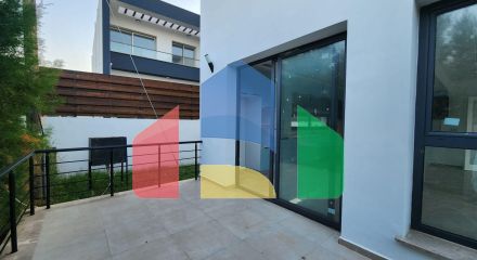 Современная вилла 3+1 (170 м2) рядом с морем  в Алсанджаке