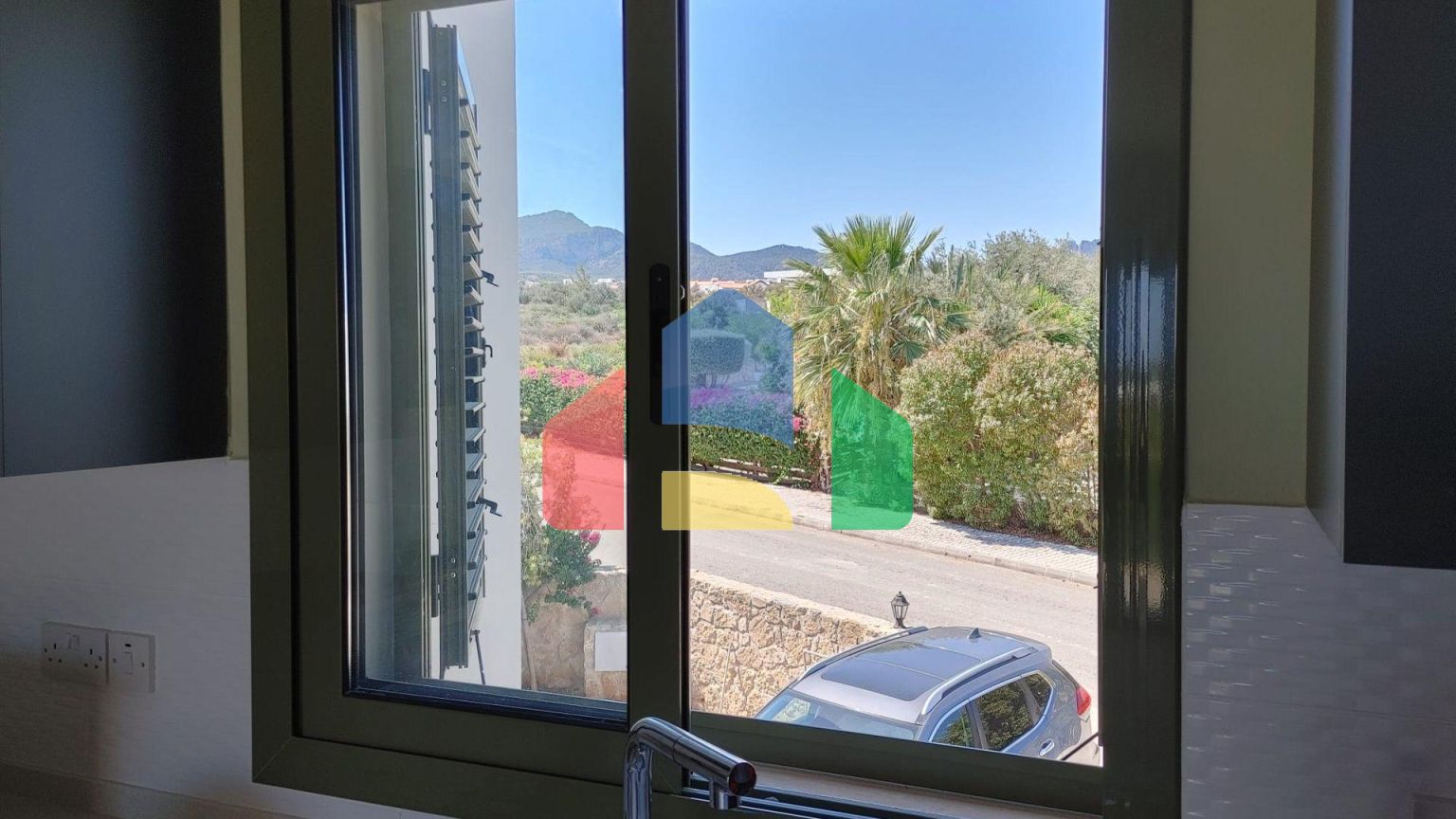 3-комнатные апартаменты 74м2 с техникой