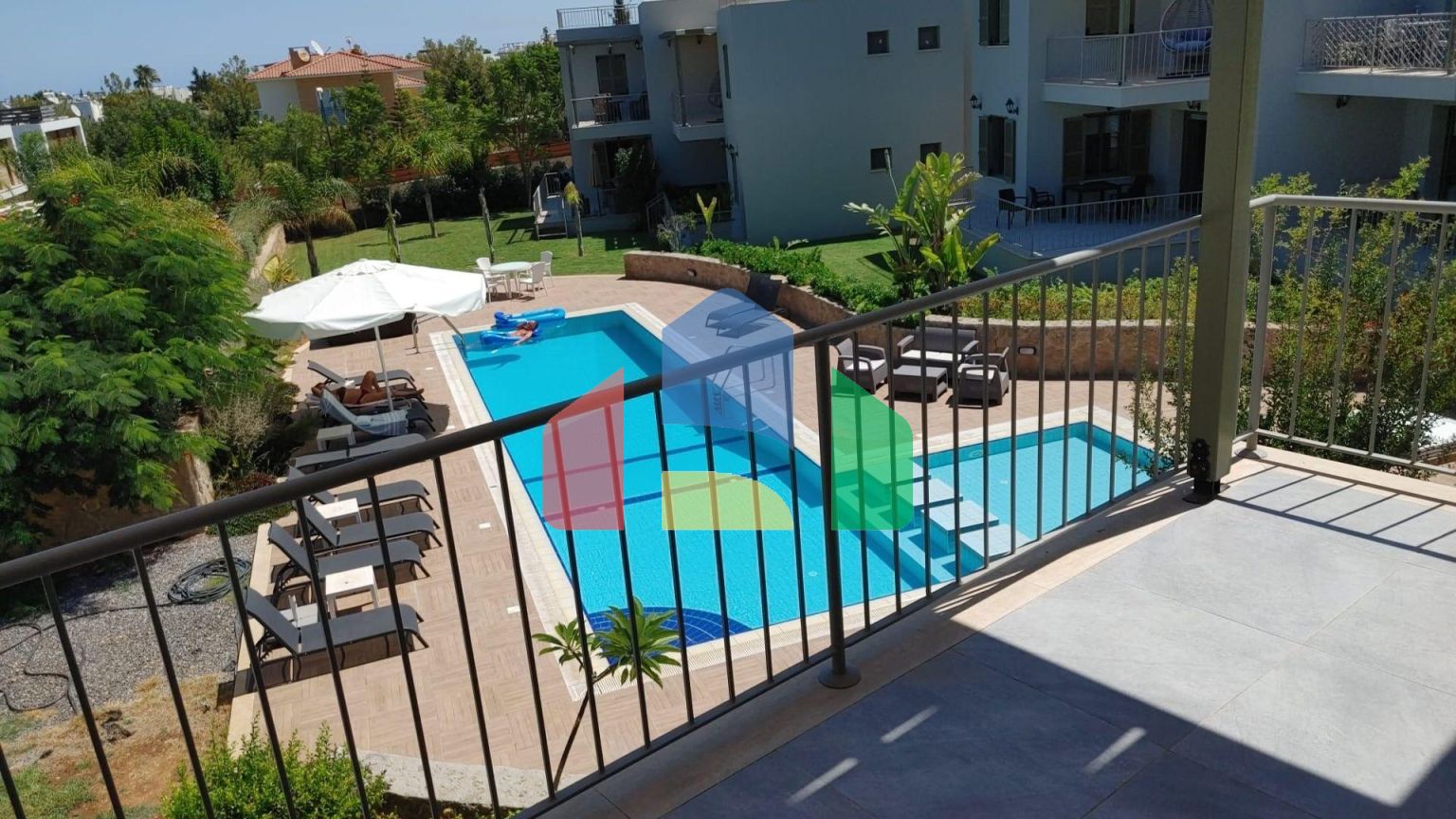 3-комнатные апартаменты 74м2 с техникой