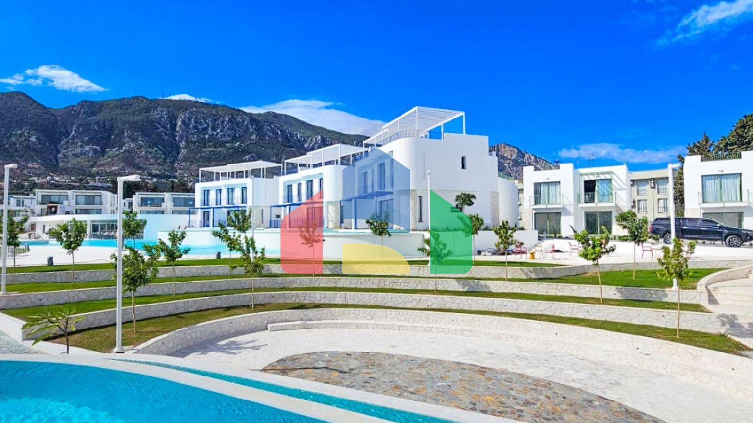 3-комнатные апартаменты 71 м2 с террасой 50 м2 Penthouse в новом комплексе в Лапте