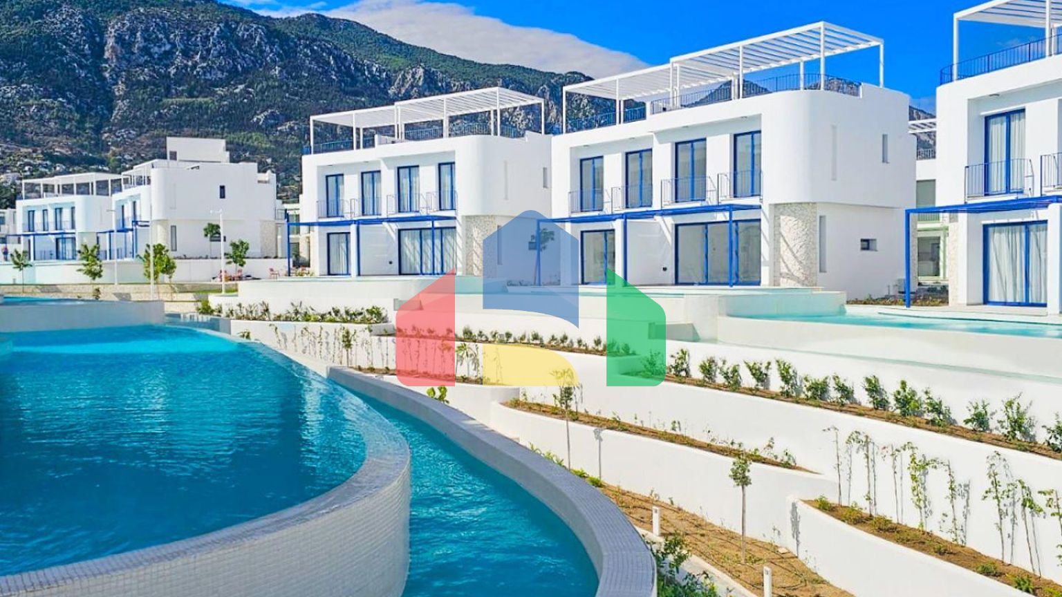 3-комнатные апартаменты 71 м2 с террасой 50 м2 Penthouse в новом комплексе в Лапте