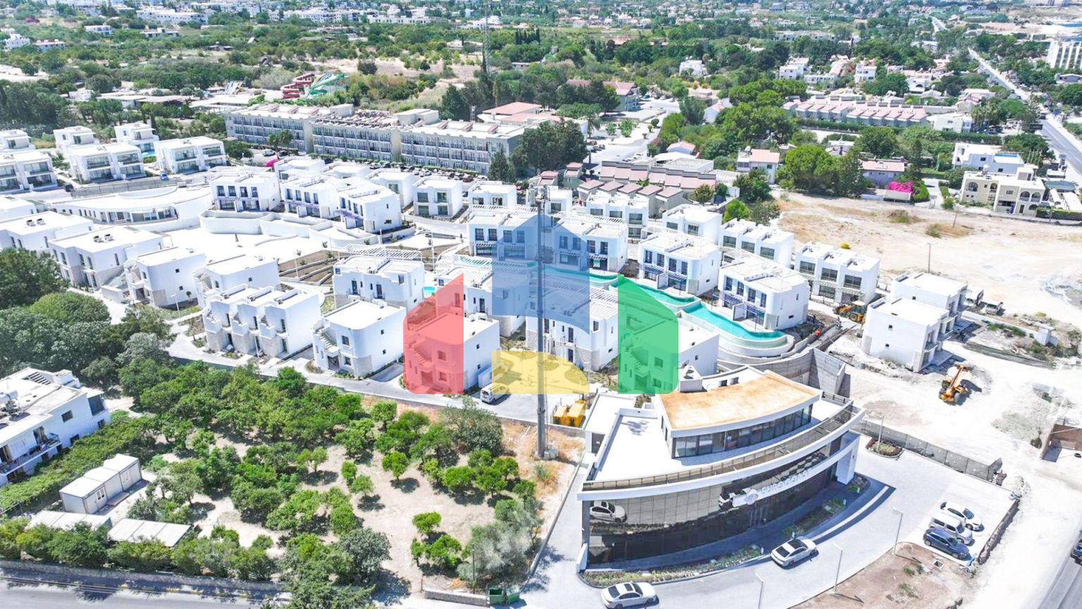 3-комнатные апартаменты 71 м2 с террасой 50 м2 Penthouse в новом комплексе в Лапте