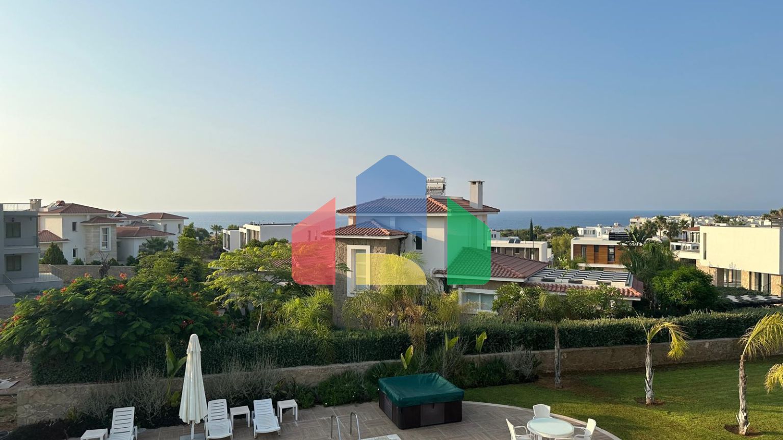 3-комнатные апартаменты 74м2 с мебелью и техникой