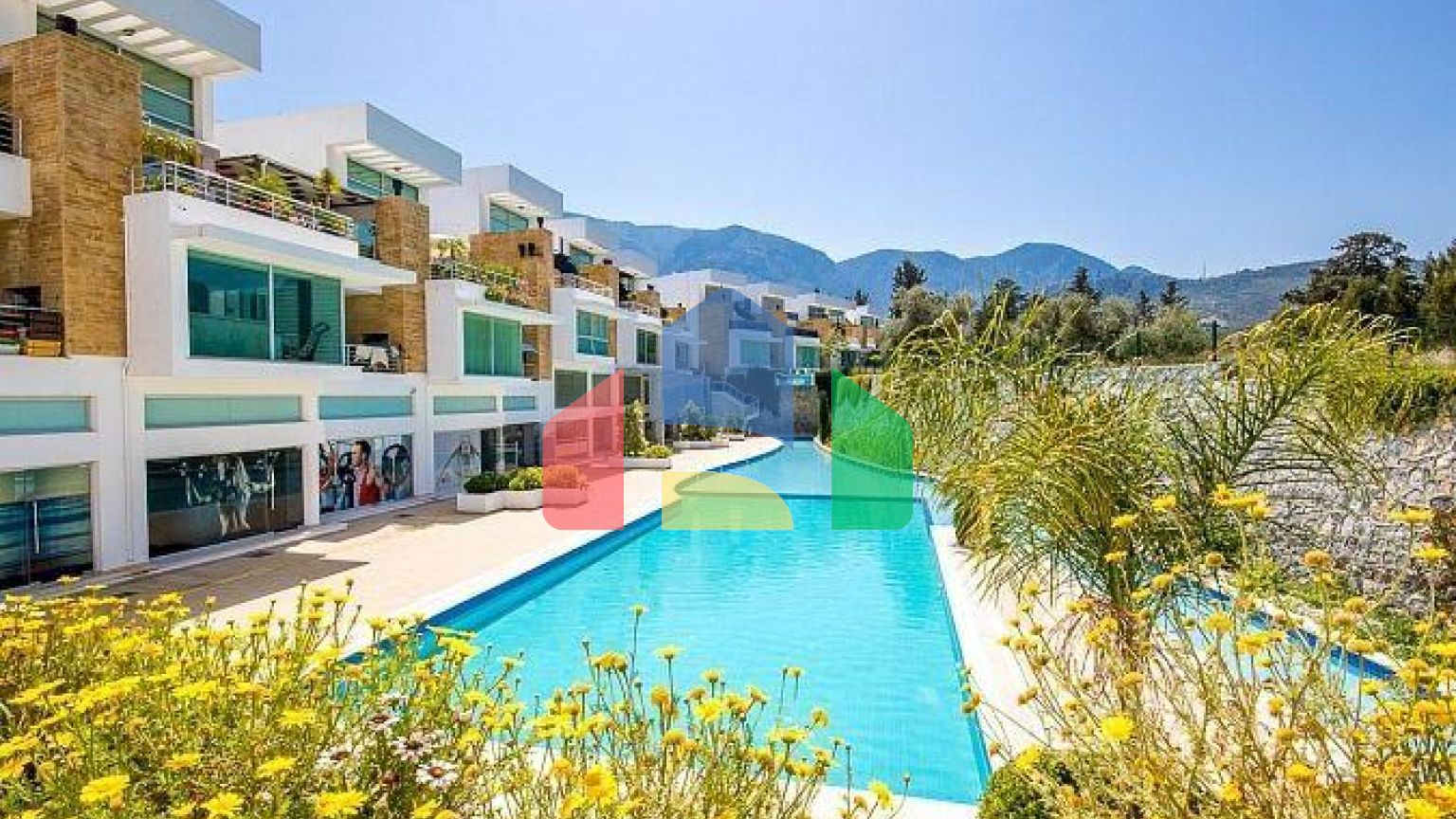 4-комнатные апартаменты loft 457м2 в 10 минутах от моря