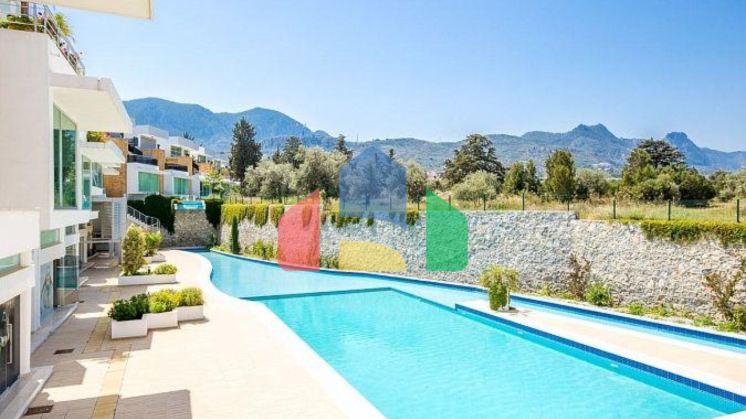 4-комнатные апартаменты loft 457м2 в 10 минутах от моря