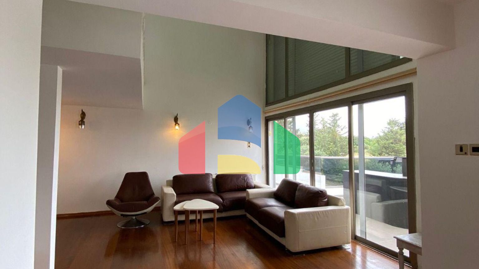 4-комнатные апартаменты loft 457м2 в 10 минутах от моря