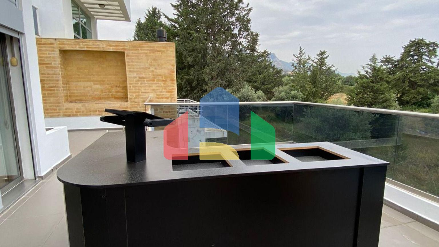 4-комнатные апартаменты loft 457м2 в 10 минутах от моря