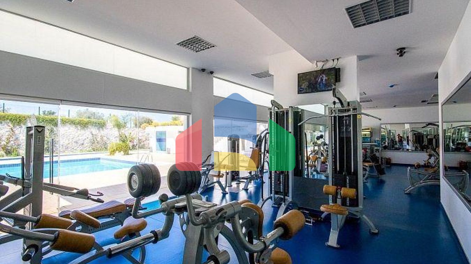 4-комнатные апартаменты loft 457м2 в 10 минутах от моря