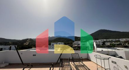 3-комнатные апартаменты 64м2 с террасой на крыше 70м2 3-комнатные апартаменты 64м2 с террасой на крыше 70м2