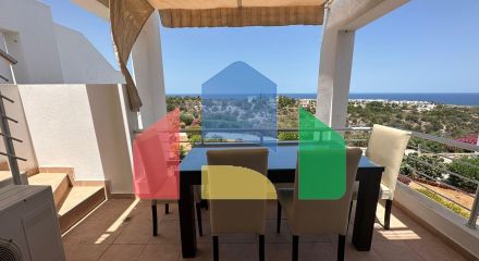 3-комнатные апартаменты 64м2 с террасой на крыше 70м2 3-комнатные апартаменты 64м2 с террасой на крыше 70м2