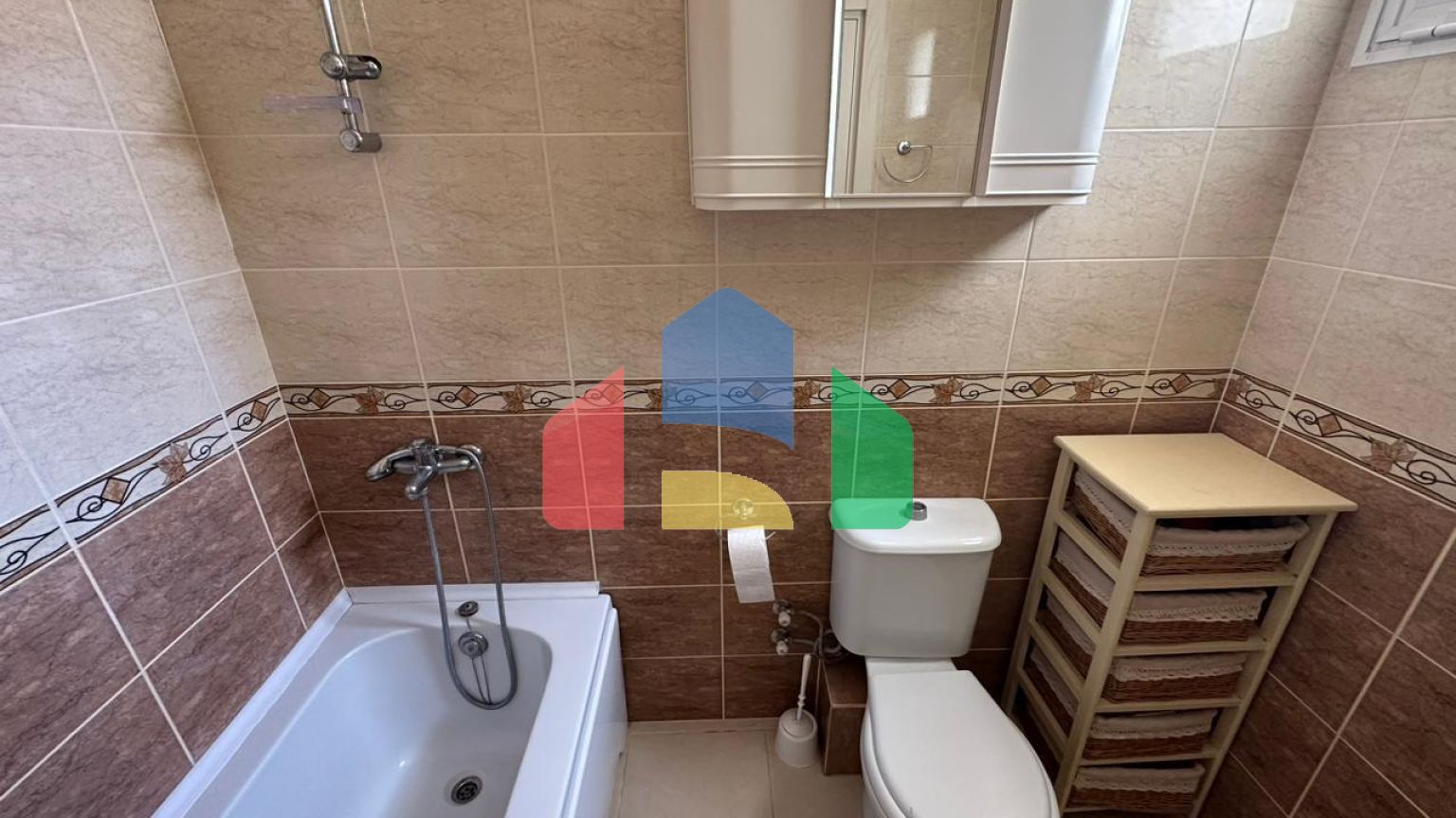 3-комнатные апартаменты 64м2 с террасой на крыше 70м2