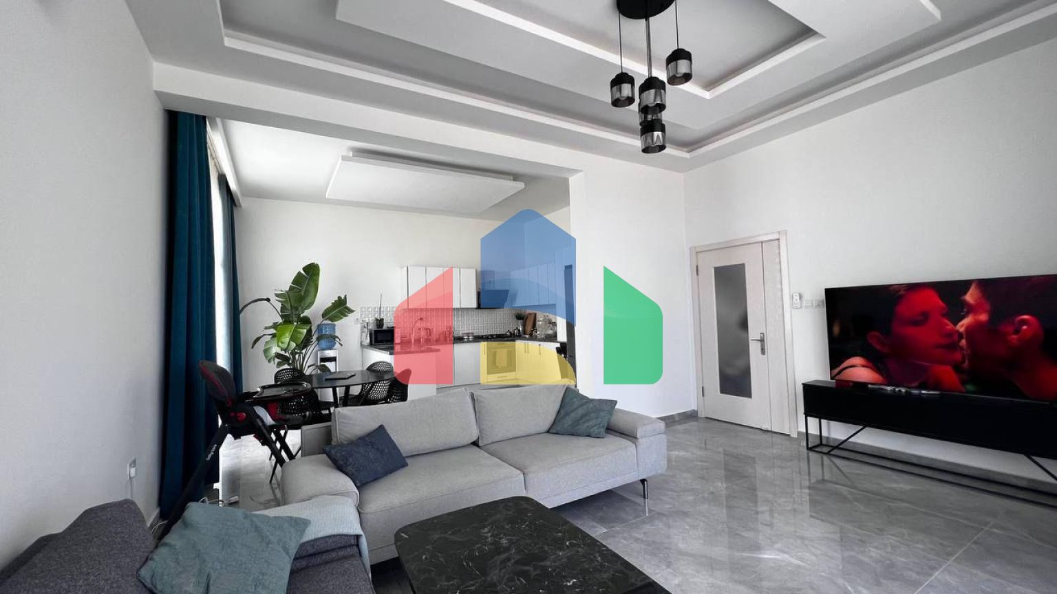 3-комнатная вилла 138 м2 с террасой на крыше