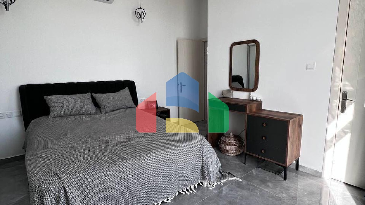 3-комнатная вилла 138 м2 с террасой на крыше