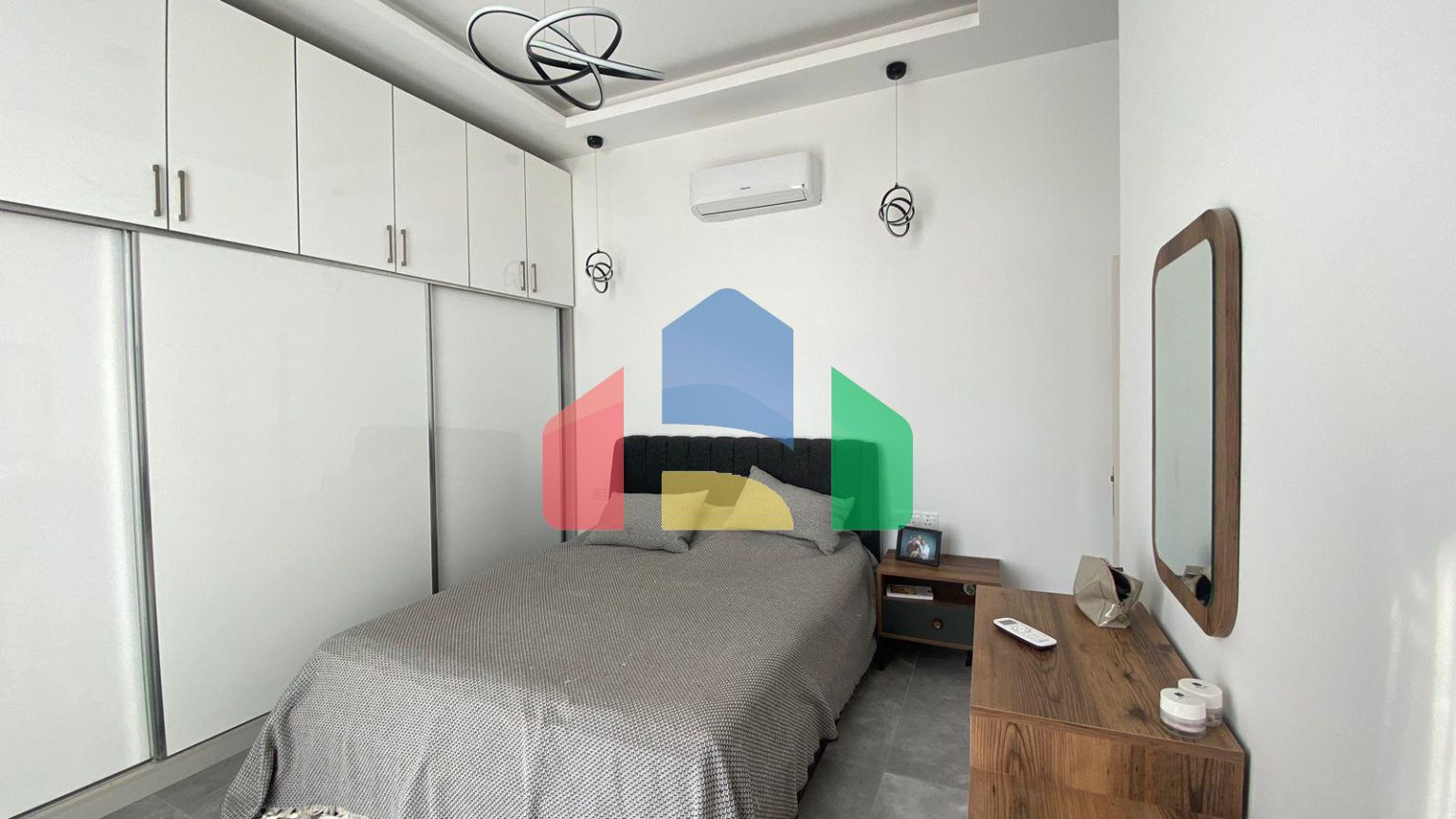 3-комнатная вилла 138 м2 с террасой на крыше